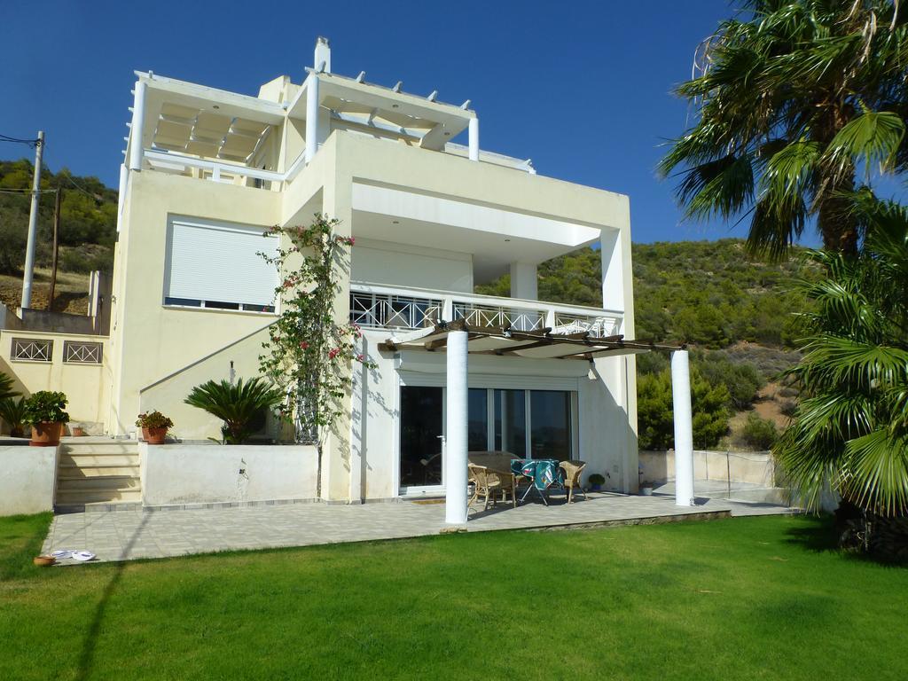 דירות אנביסוס Seaview Near Athens & Sounio מראה חיצוני תמונה